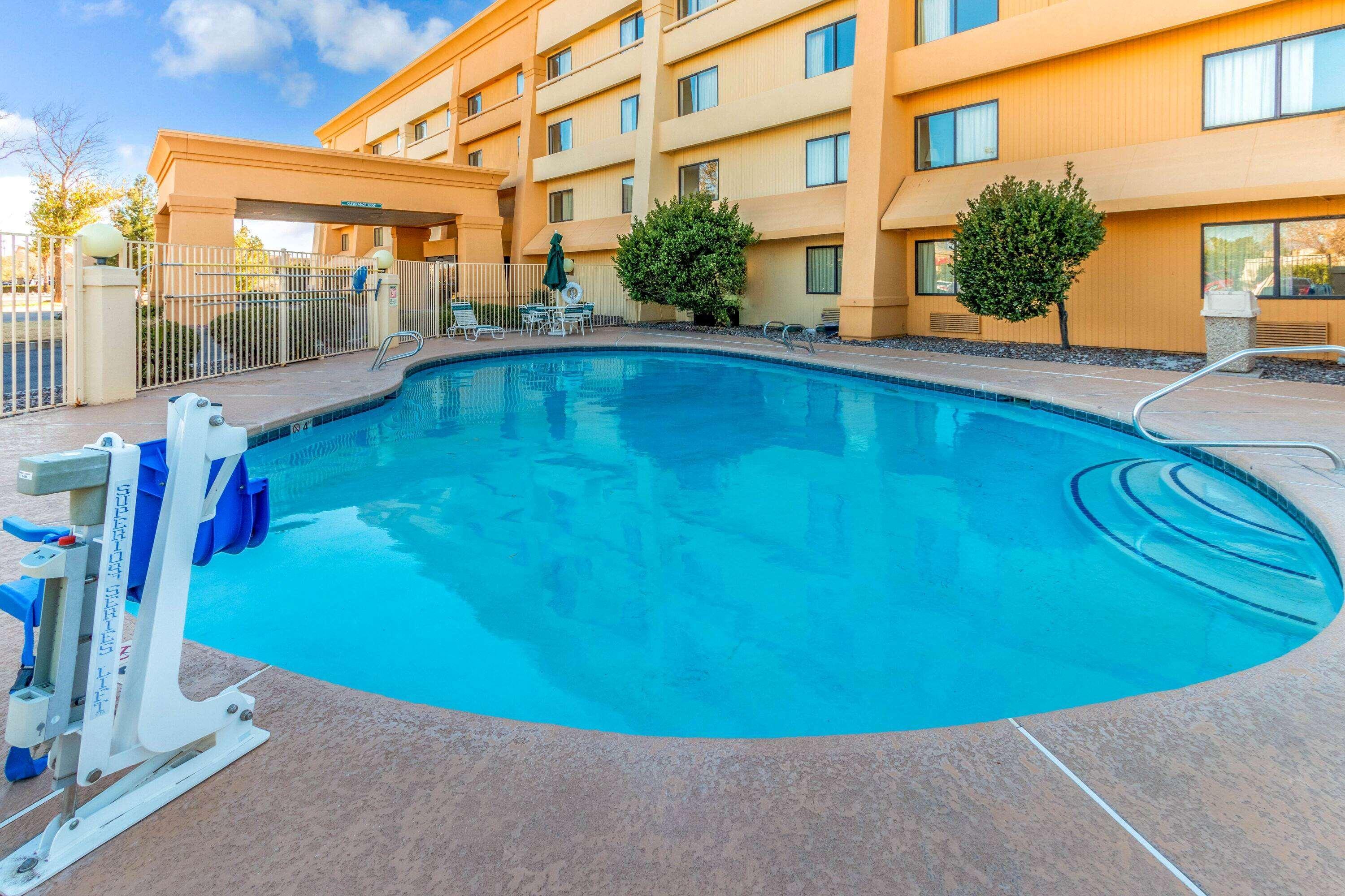 La Quinta Inn & Suites By Wyndham Las Cruces Organ Mountain Exterior photo